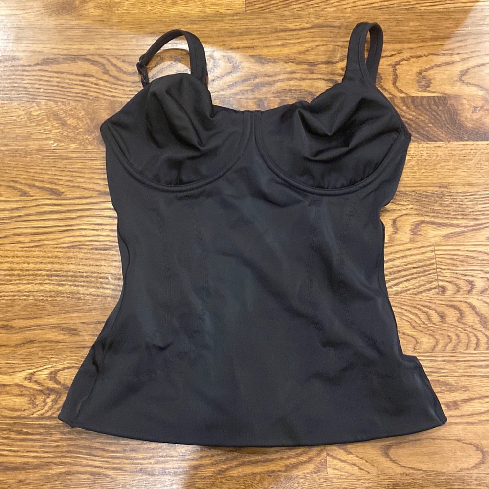 Body Nancy Ganz black 36c shape wear cami built in bra